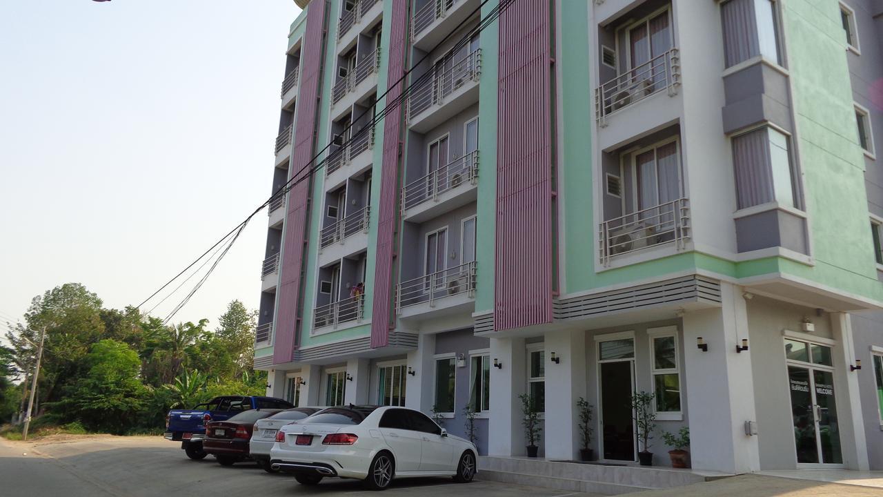 Siam Apple Hotel & Resort Ban Khlong Exteriör bild