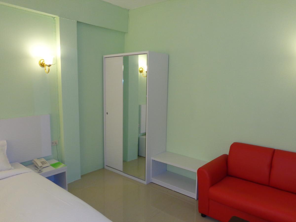 Siam Apple Hotel & Resort Ban Khlong Exteriör bild
