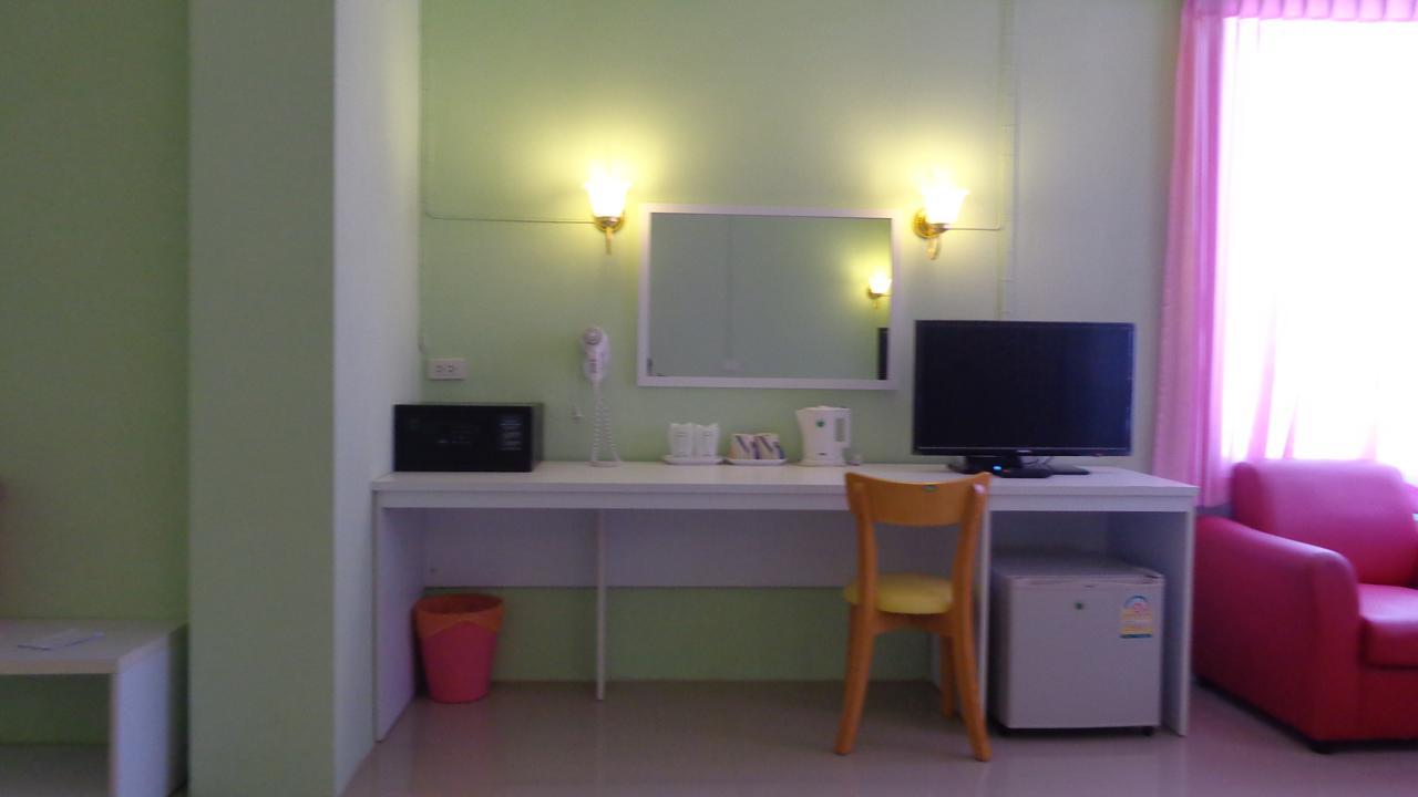 Siam Apple Hotel & Resort Ban Khlong Exteriör bild