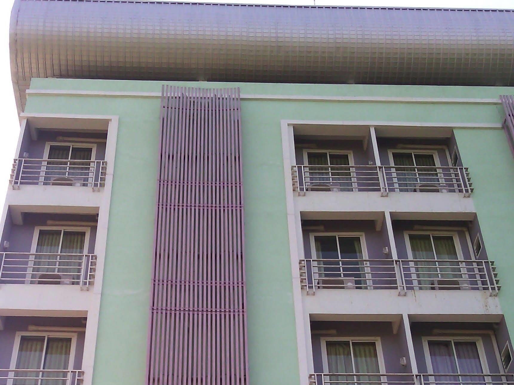 Siam Apple Hotel & Resort Ban Khlong Exteriör bild