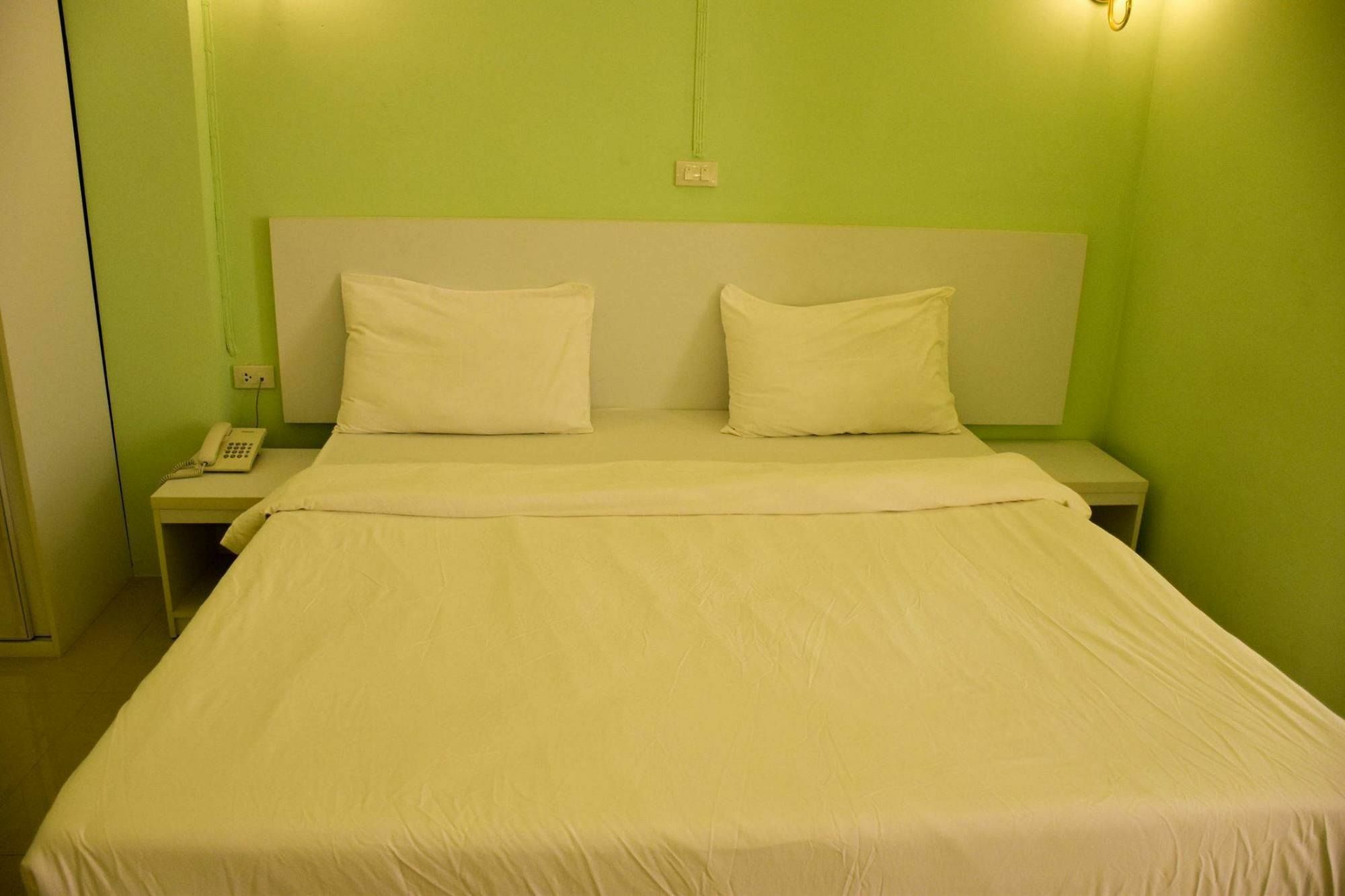 Siam Apple Hotel & Resort Ban Khlong Exteriör bild